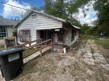 Detached House with *** sqft, * Bedrooms, * Bathroom