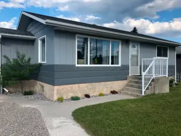 Detached House with *** sqft, * Bedrooms, * Bathroom