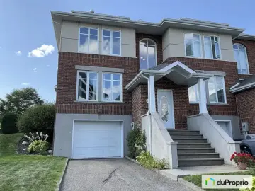 Semi Detached with 3 Bedrooms, 1 Bathroom