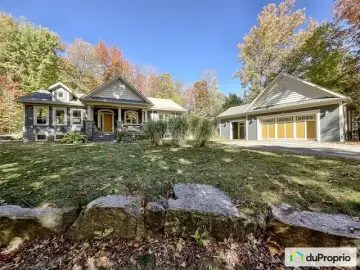 Detached House with 4 Bedrooms, 2 Bathrooms