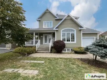 Semi Detached with 4 Bedrooms, 1 Bathroom