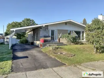 Detached House with 3 Bedrooms, 2 Bathrooms