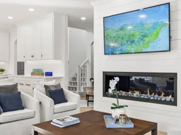 Land with **** sqft, * Bedrooms, * Bathrooms