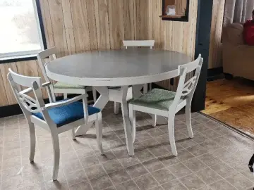 Detached House with * Bedrooms, * Bathroom