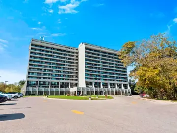 Detached House with 811 sqft, 1 Bedroom, 1 Bathroom