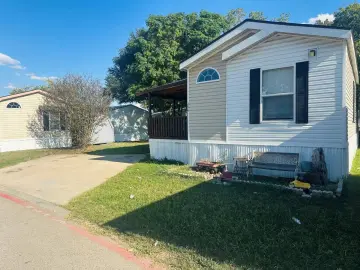 Detached House with 1216 sqft, 3 Bedrooms, 2 Bathroom