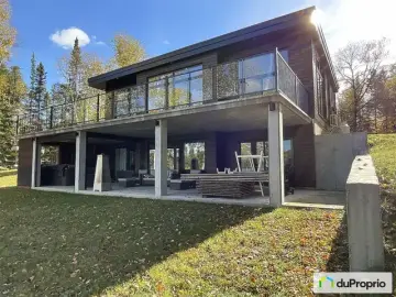 Detached House with 3 Bedrooms, 2 Bathrooms