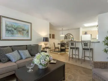 Detached House with 665 sqft, 1 Bedroom, 1 Bathroom