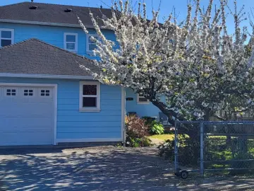 Semi Detached with xxxx sqft, x Bedrooms, xx Bathroom
