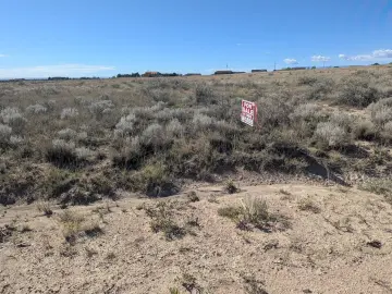 Land with xxxxx sqft