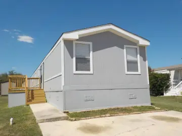 Detached House with xxxx sqft, x Bedrooms, x Bathroom
