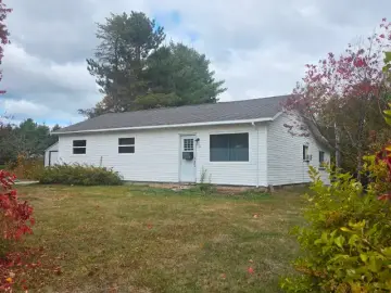 Detached House with *** sqft, * Bedrooms, * Bathroom