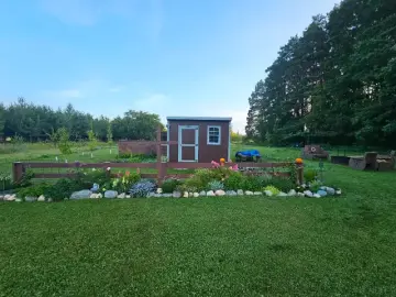 Detached House with * Bedrooms, * Bathroom