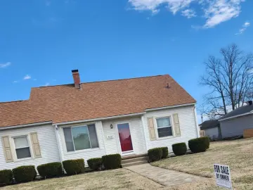 Detached House with xxxx sqft, x Bedrooms, x Bathroom