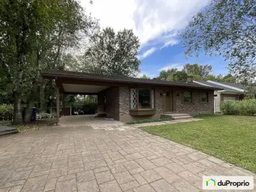 Land with 4 Bedrooms, 2 Bathrooms