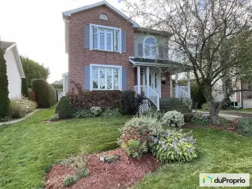 Detached House with 4 Bedrooms, 1 Bathroom