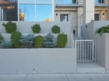 Detached House with 1131 sqft, 2 Bedrooms, 2 Bathroom