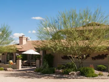 Land with 2 Bedrooms, 2 Bathrooms