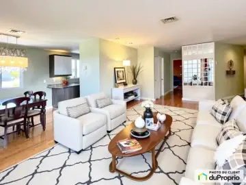 Condominium with x Bedrooms, x Bathroom