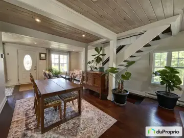 Detached House with 2 Bedrooms, 1 Bathroom