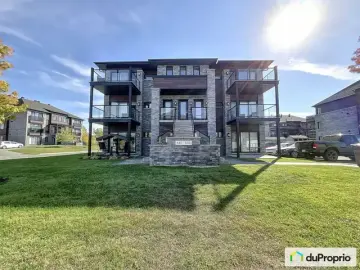 Condominium with x Bedrooms, x Bathroom