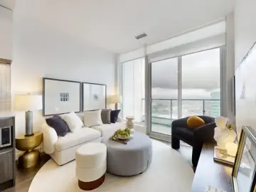 Condominium with x Bedrooms, x Bathrooms