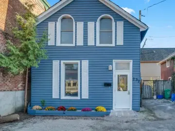 Detached House with 3 Bedrooms, 2 Bathrooms