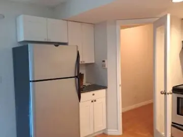 Detached House with 5 Bedrooms, 3 Bathrooms