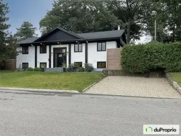 Detached House with 4 Bedrooms, 4 Bathrooms