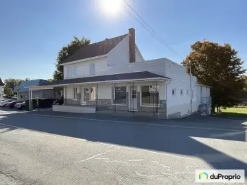 Detached House with 3 Bedrooms, 3 Bathrooms