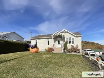 Detached House with 4 Bedrooms, 2 Bathrooms