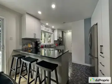 Multi Family with x Bedrooms, x Bathroom