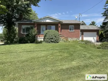 Detached House with 3 Bedrooms, 2 Bathrooms