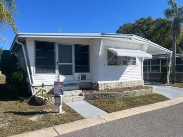 Multi Family with x Bedrooms, x Bathrooms