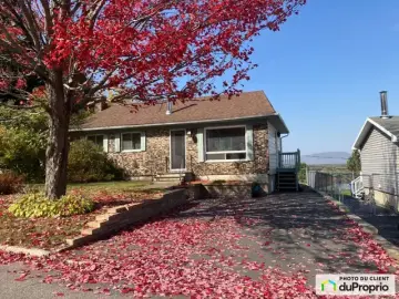 Land with 4 Bedrooms, 2 Bathrooms