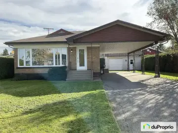 Land with 4 Bedrooms, 2 Bathrooms