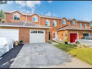 Semi Detached with 4 Bedrooms, 2 Bathrooms