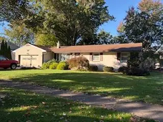 Detached House with 1384 sqft, 3 Bedrooms, 15 Bathroo