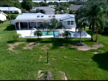 Land with x Bedrooms, x Bathrooms