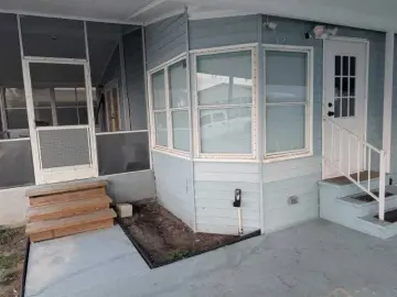 Detached House with * Bedrooms, * Bathrooms