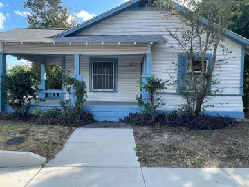 Detached House with **** sqft, * Bedrooms, ** Bathroo