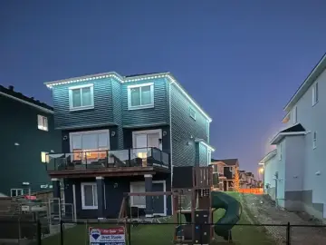Detached House with xxxx sqft, x Bedrooms, x Bathroom