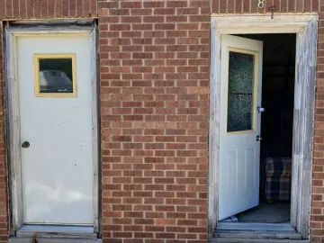 Detached House with xxxxx sqft, x Bedrooms, x Bathroo