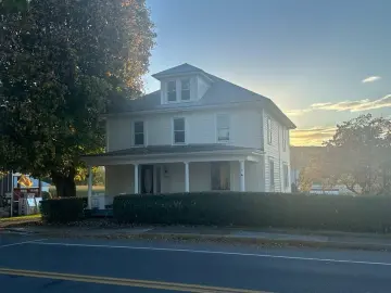 Detached House with **** sqft, * Bedrooms, * Bathroom