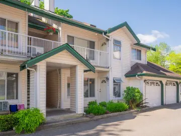 Semi Detached with 1354 sqft, 2 Bedrooms, 2 Bathrooms