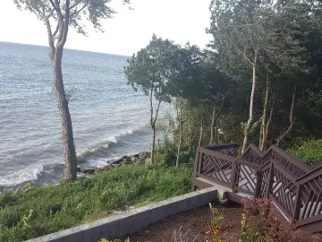 Land with ***** sqft