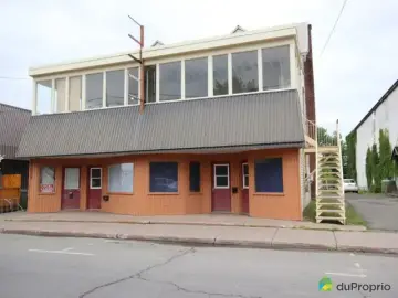 Multi Family with x Bedrooms, x Bathrooms