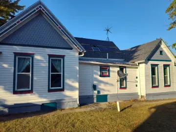 Detached House with **** sqft, * Bedrooms, * Bathroom
