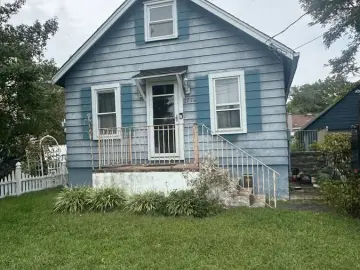 Detached House with *** sqft, * Bedroom, * Bathroom