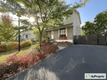 Semi Detached with 3 Bedrooms, 1 Bathroom